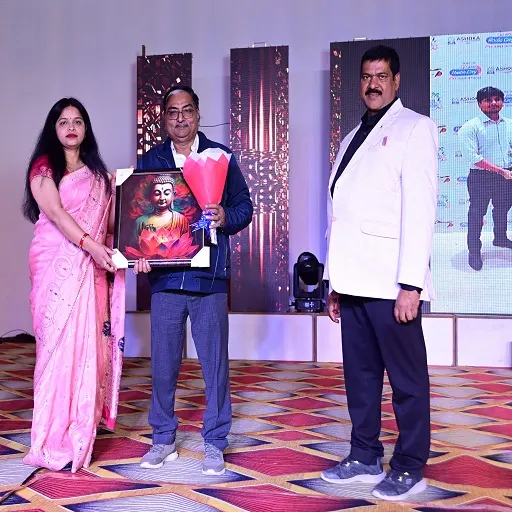 Award Image 3